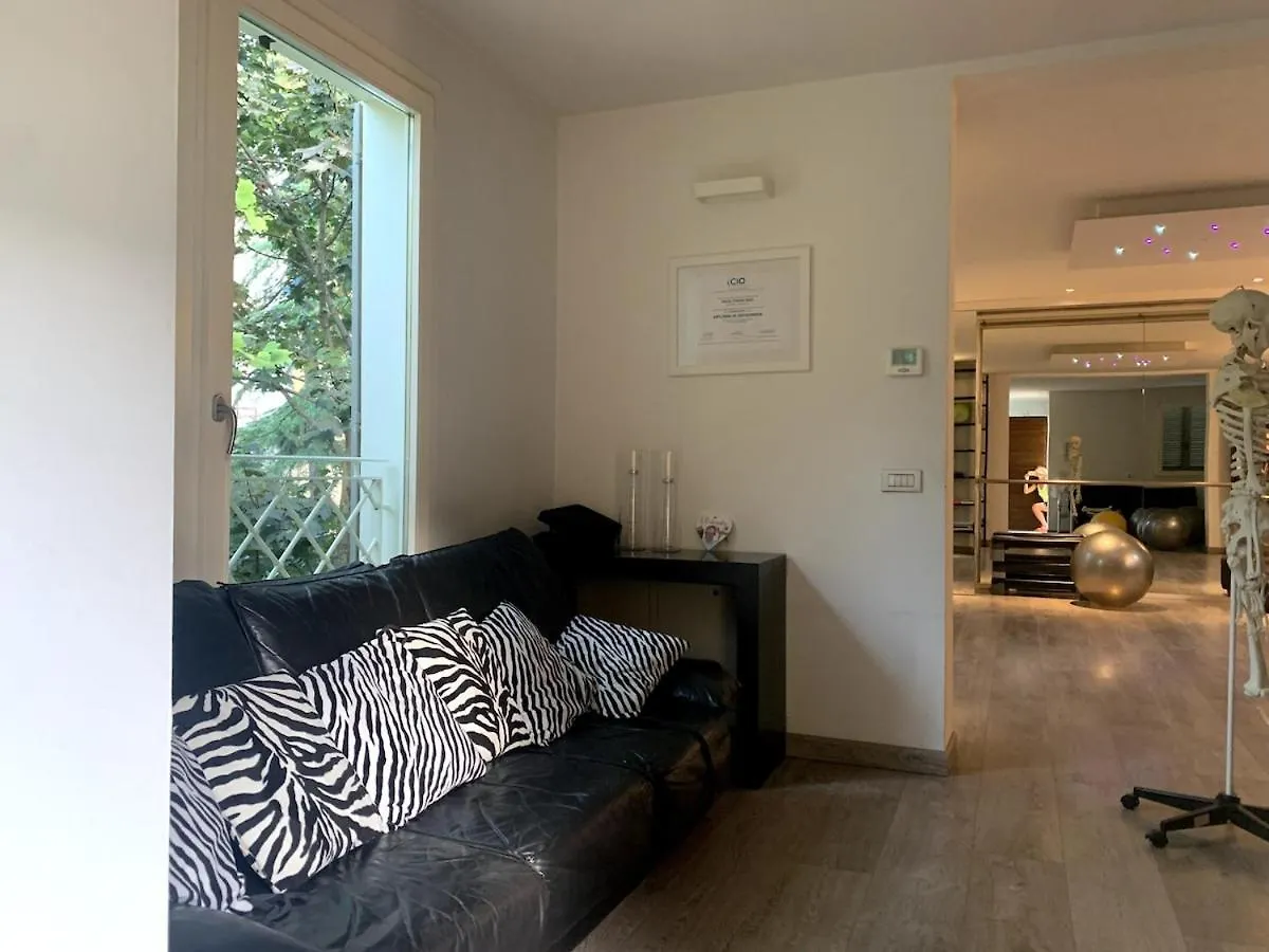 Holiday home Appartamento Loft Indipendente Circondato Da Giardino A 2 Passi Dal Centro Modena