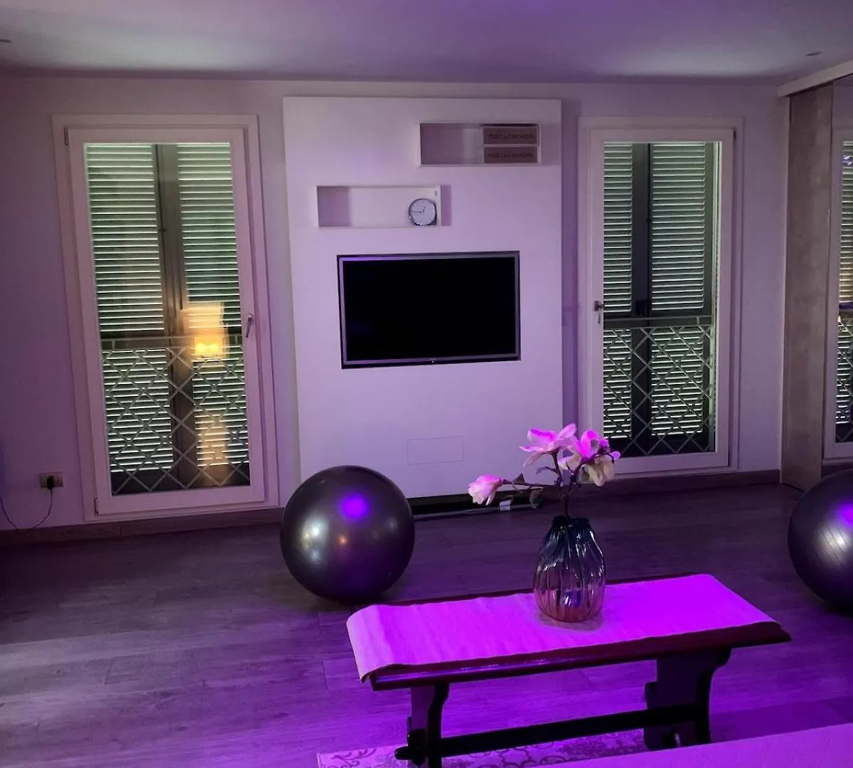 Appartamento Loft Indipendente Circondato Da Giardino A 2 Passi Dal Centro Modena